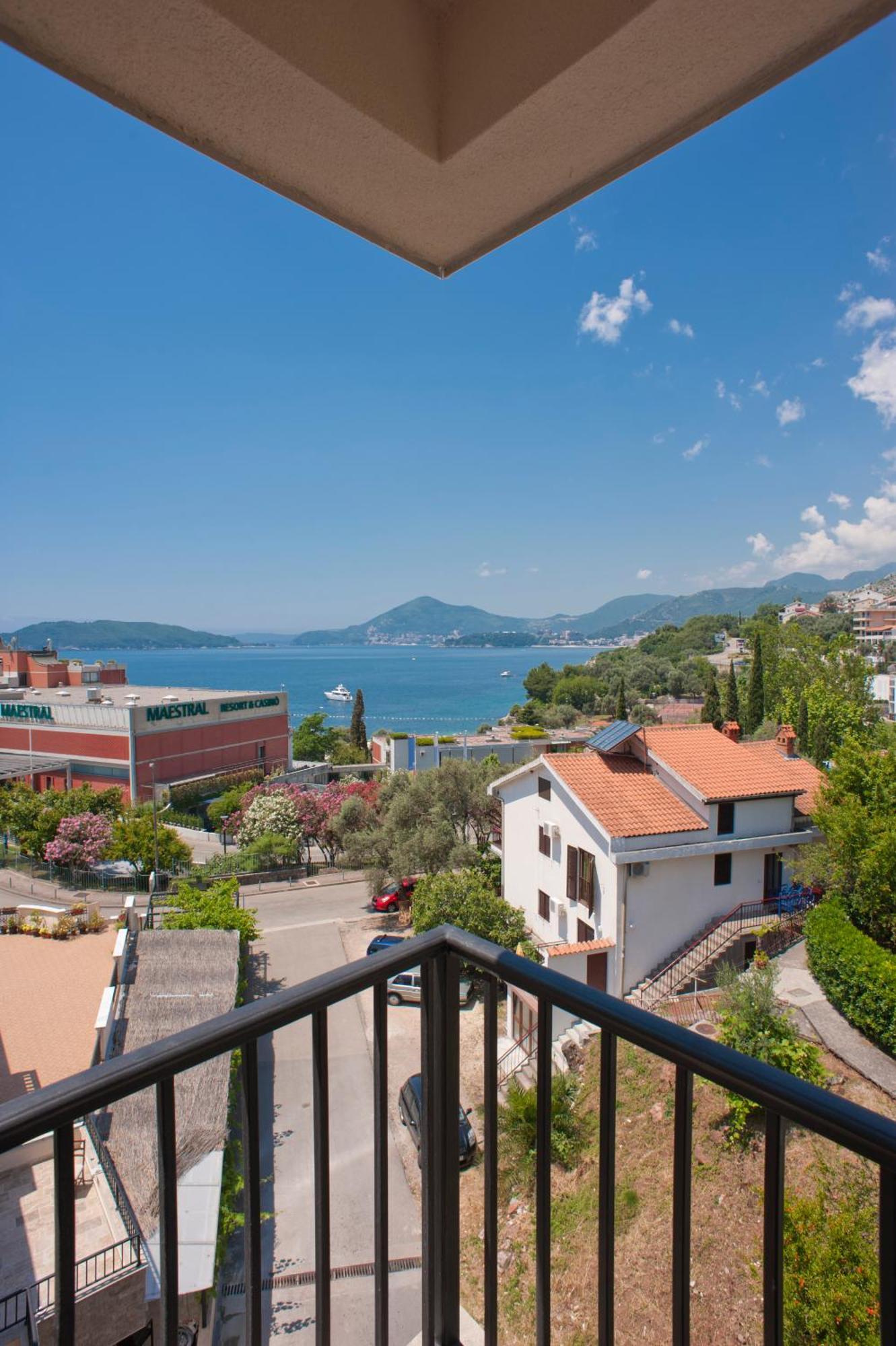 Guest House Przno Bay Sveti Stefan Oda fotoğraf