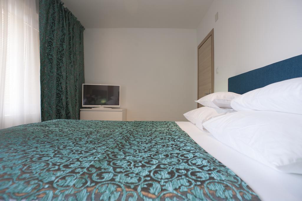 Guest House Przno Bay Sveti Stefan Dış mekan fotoğraf